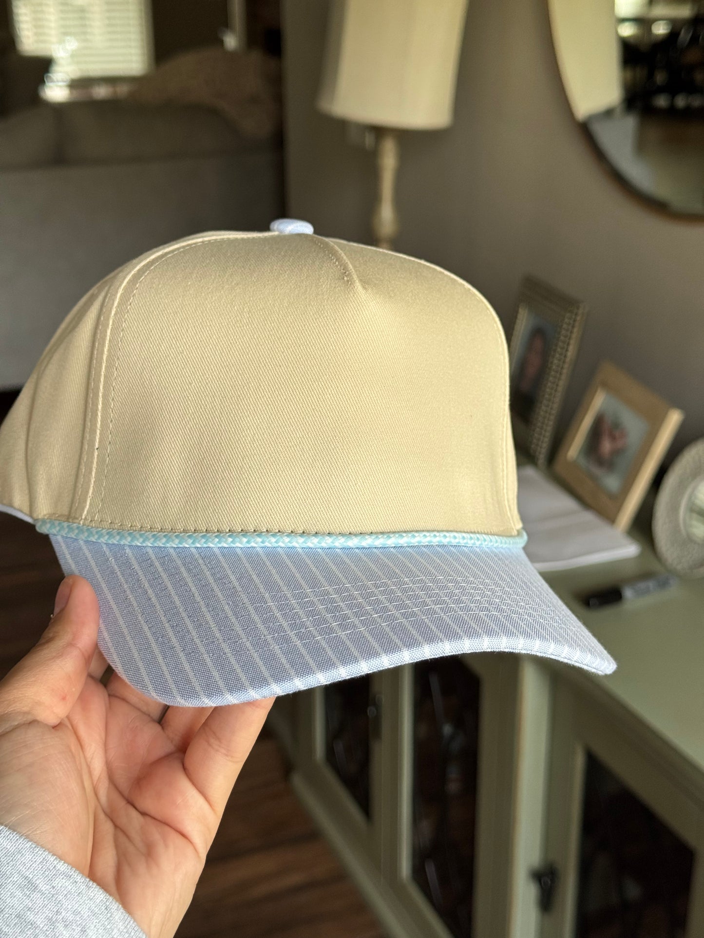 STRIPED CANVAS HATS